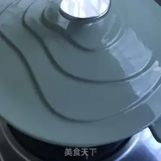 Make The cold hand tore the chicken step 4