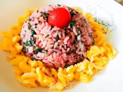 Make Eggs and rice step 4
