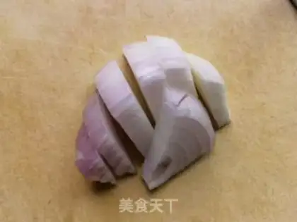 Make Onion wood and tofu step 1