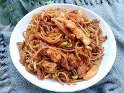 Make The bean sprouts step 8