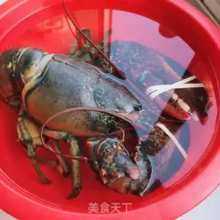 Make Cleaning up the lobster step 0