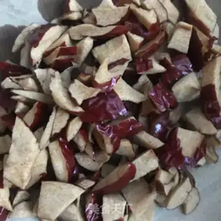 Make Red dates, three black rice paste step 2