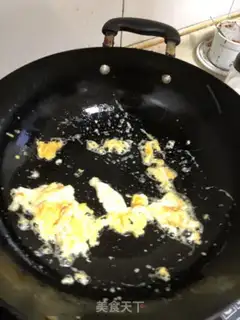 Make Onion egg noodles step 1