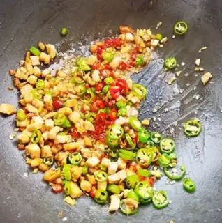 Make Spicy Granny step 12