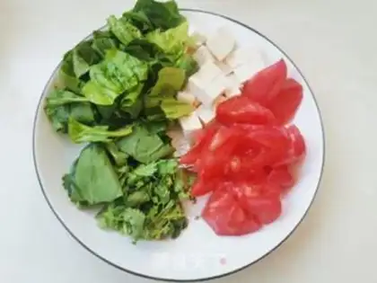 Make Spinach egg tofu soup step 0