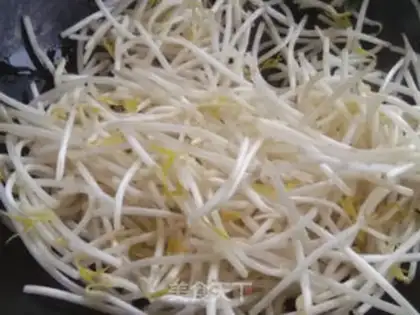 Make Bean sprouts step 2