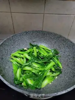 Make Garlic rinds step 7