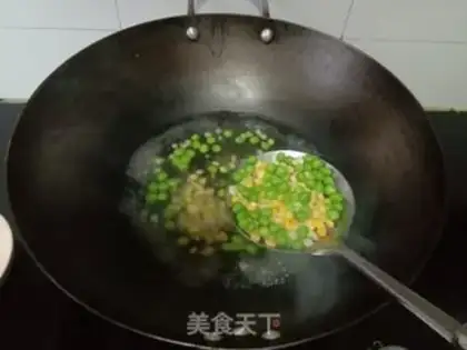 Make Corn green bean fried fish step 8