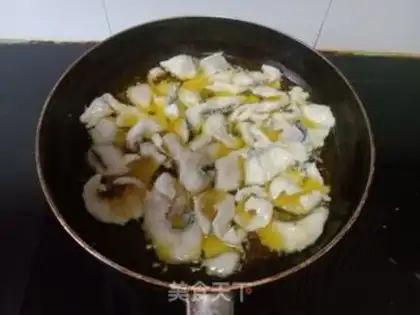 Make Corn green bean fried fish step 9