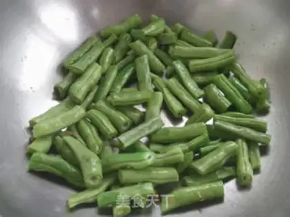 Make Bean-breaded melon step 2