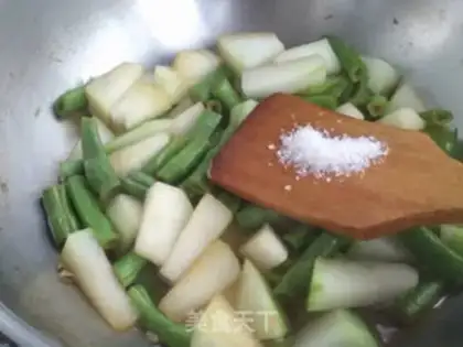 Make Bean-breaded melon step 5