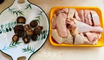 Make Beer chicken and mushrooms step 0