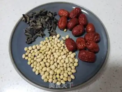 Make Black-middle-ear bean spoon step 0