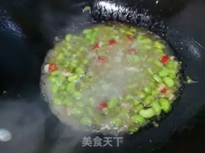 Make Soybeans fried sausage step 6