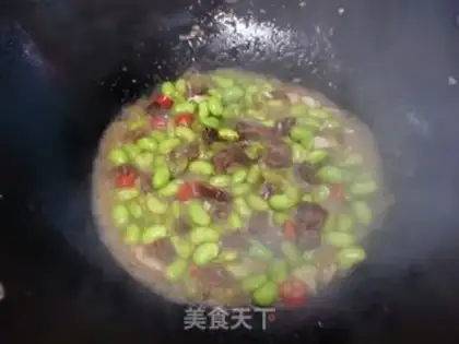 Make Soybeans fried sausage step 8