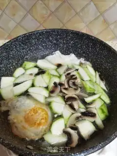 Make Smelt of egg meat step 7