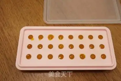 Make Strawberry mango orange ice step 5