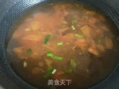 Make Clothes and tomato noodles step 4