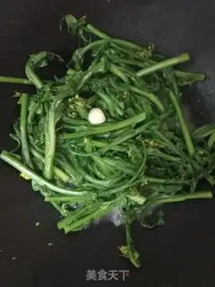 Make Garlic rinds step 2