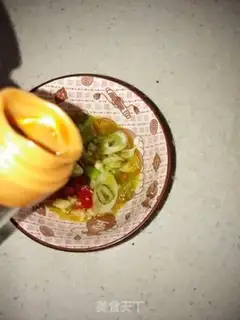 Make Cream peppers and eggs step 9