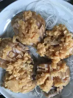 Make Garlic fans steam abalone step 3