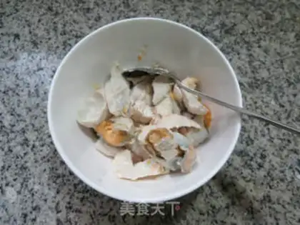 Make A duck egg with wrinkles step 1