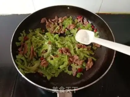 Make Scrambled beef step 8