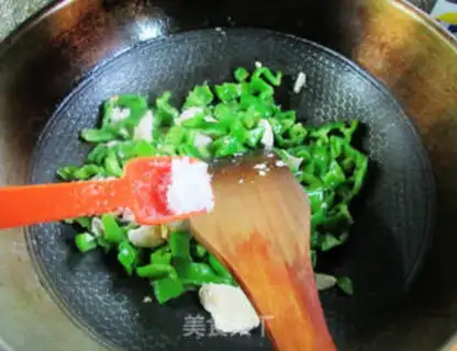Make A duck egg with wrinkles step 6