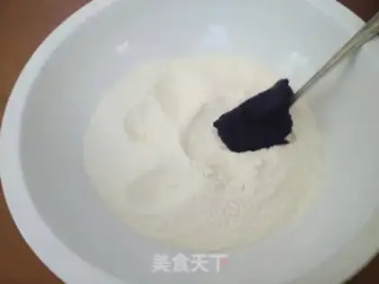 Make Purple roses step 2