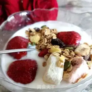Make Strawberry oatmeal step 7