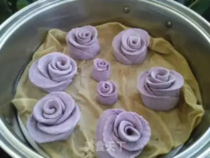 Make Purple roses step 8