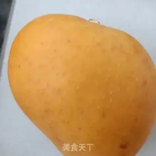 Make Mango milkshake step 0