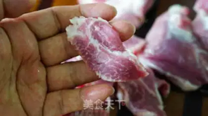 Make Soy little fried meat step 2
