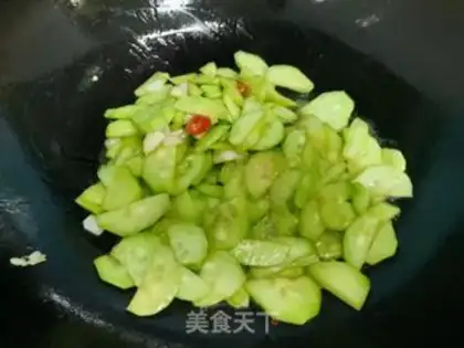 Make Clear cucumber chips step 6