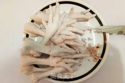 Make Hot chicken claws step 1
