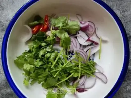 Make A fragrance of onion beef step 5