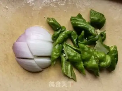 Make Shrimp onions step 0