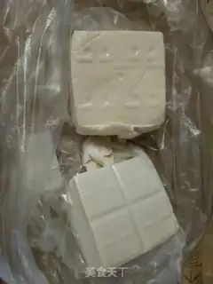 Make Fish bone tofu soup step 1