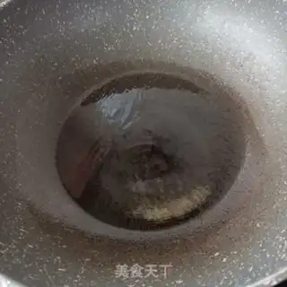 Make Pyramid plaster tofu soup step 1