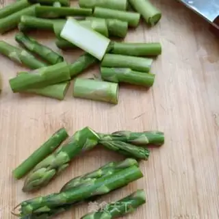 Make Barbecue salad step 1