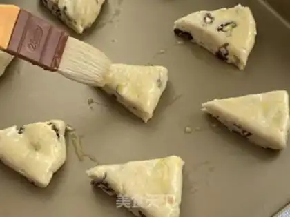 Make A simple, delicious cranberry scone step 8