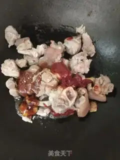 Make Carrot pig hoof step 4