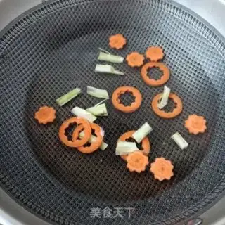 Make Shrimp salad step 2