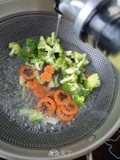 Make Shrimp salad step 5