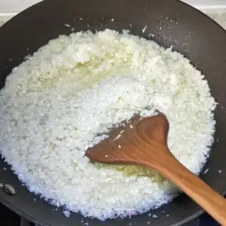 Make Fried garlic step 7