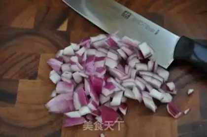 Make Old vinegar peanuts step 1