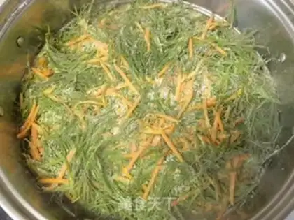 Make Carrot steamed broom seed step 7
