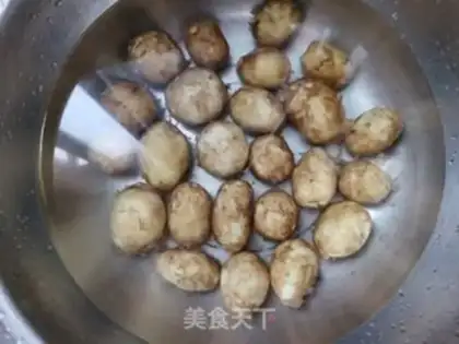Make Spicy little potatoes step 0