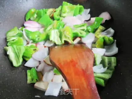 Make Scrambled onions step 4