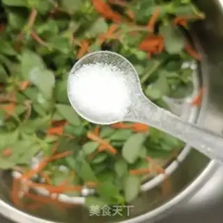Make Steamed horse teeth step 5